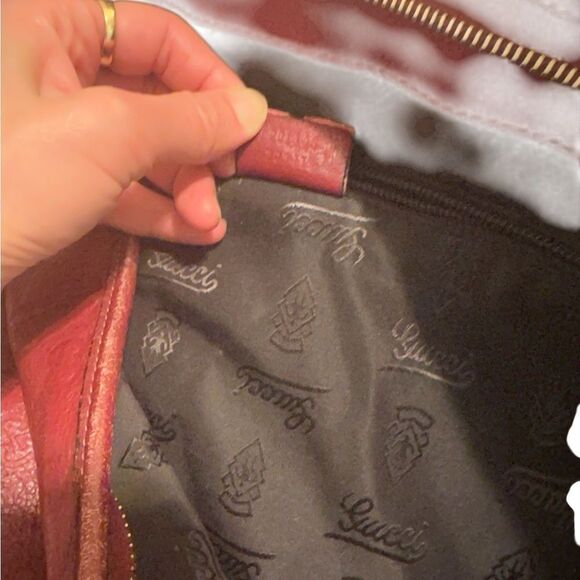 Gucci Elegant Red GG Leather x-large Tote Bag - Picture 6 of 16